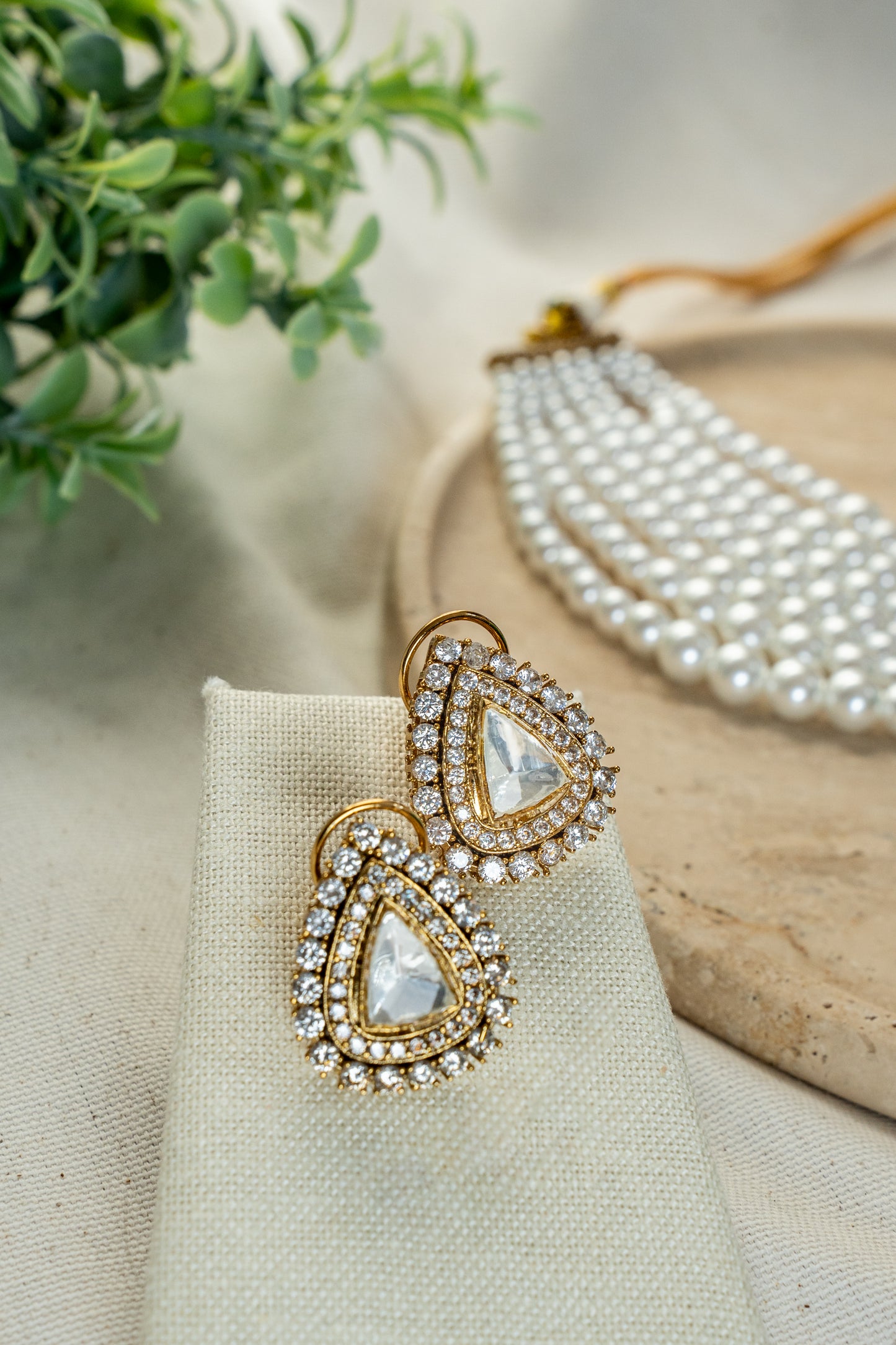 Aditi choker set