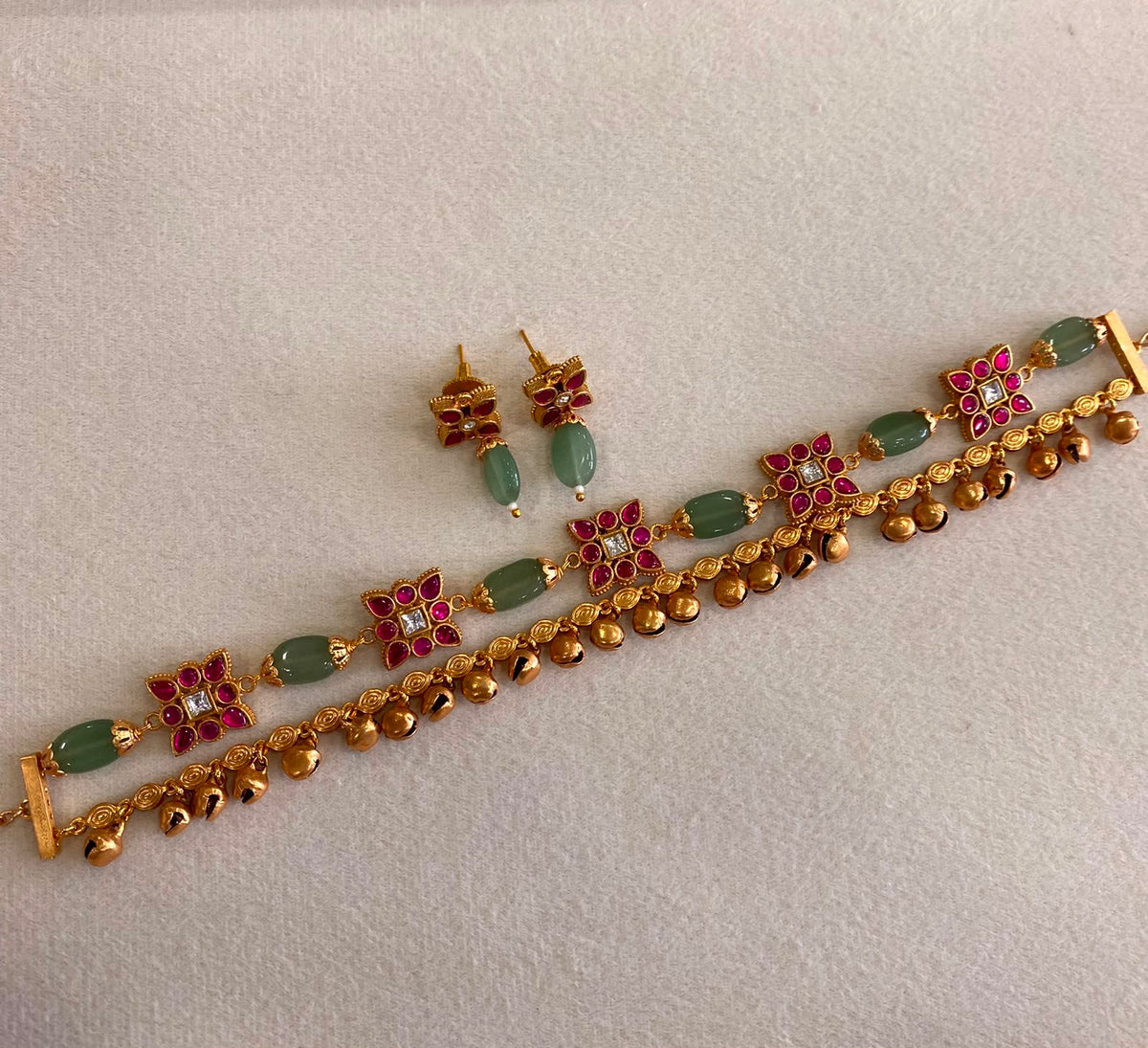 Dainty layered ghungroo choker set