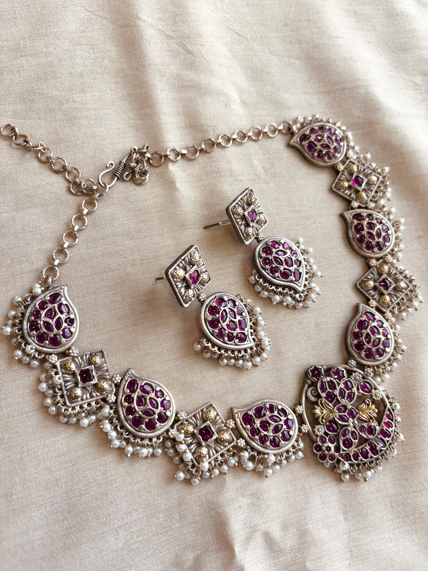 Shailee Necklace Set