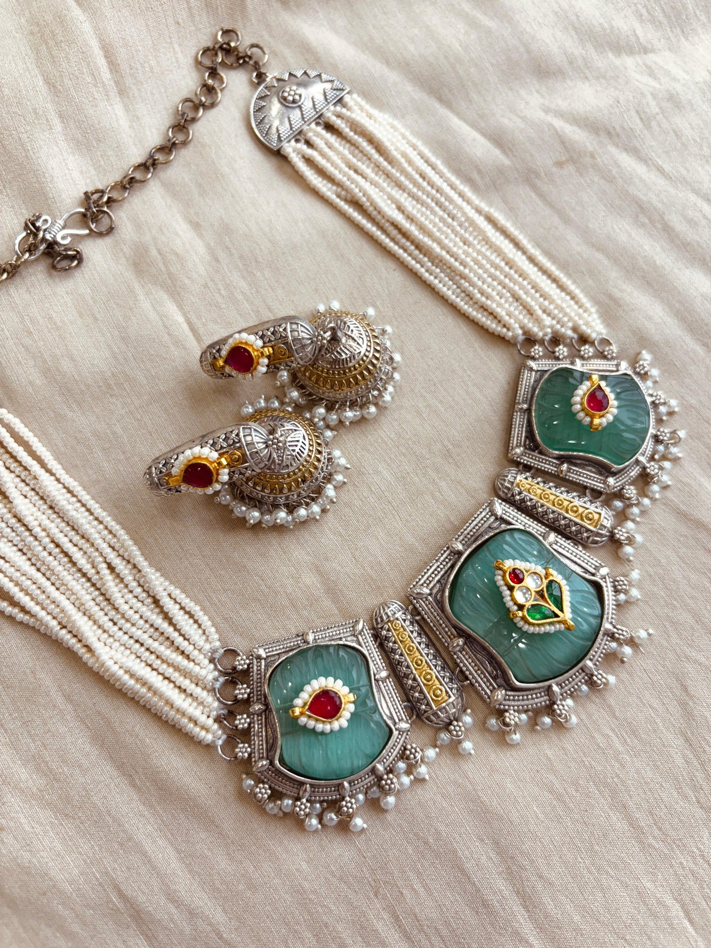 Kessa Necklace Set