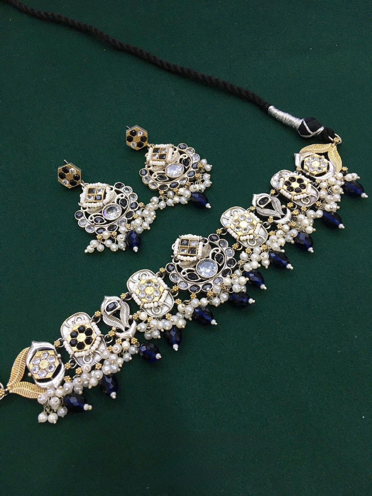 Jyoti choker set