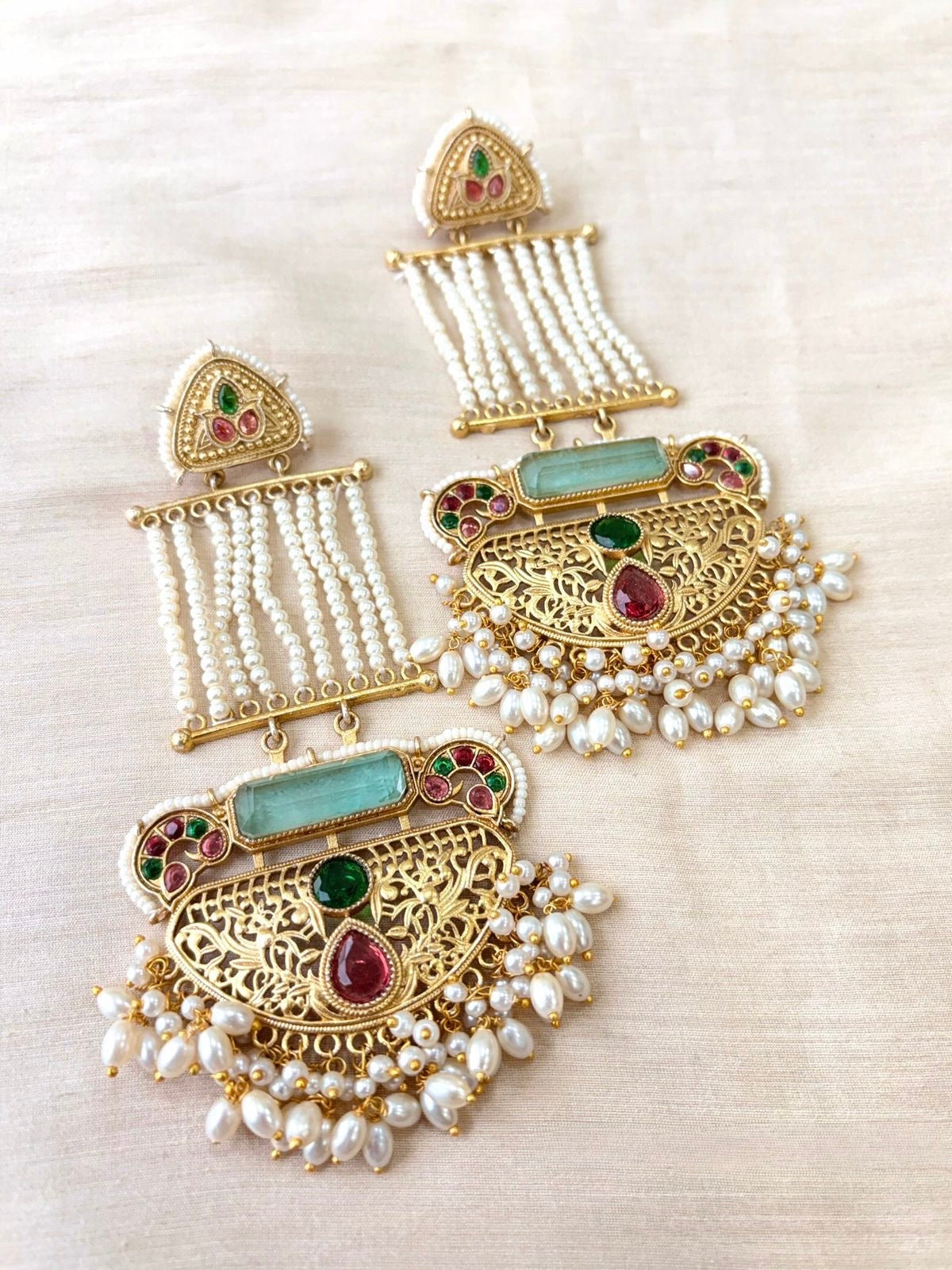 Afsana Statement Earrings