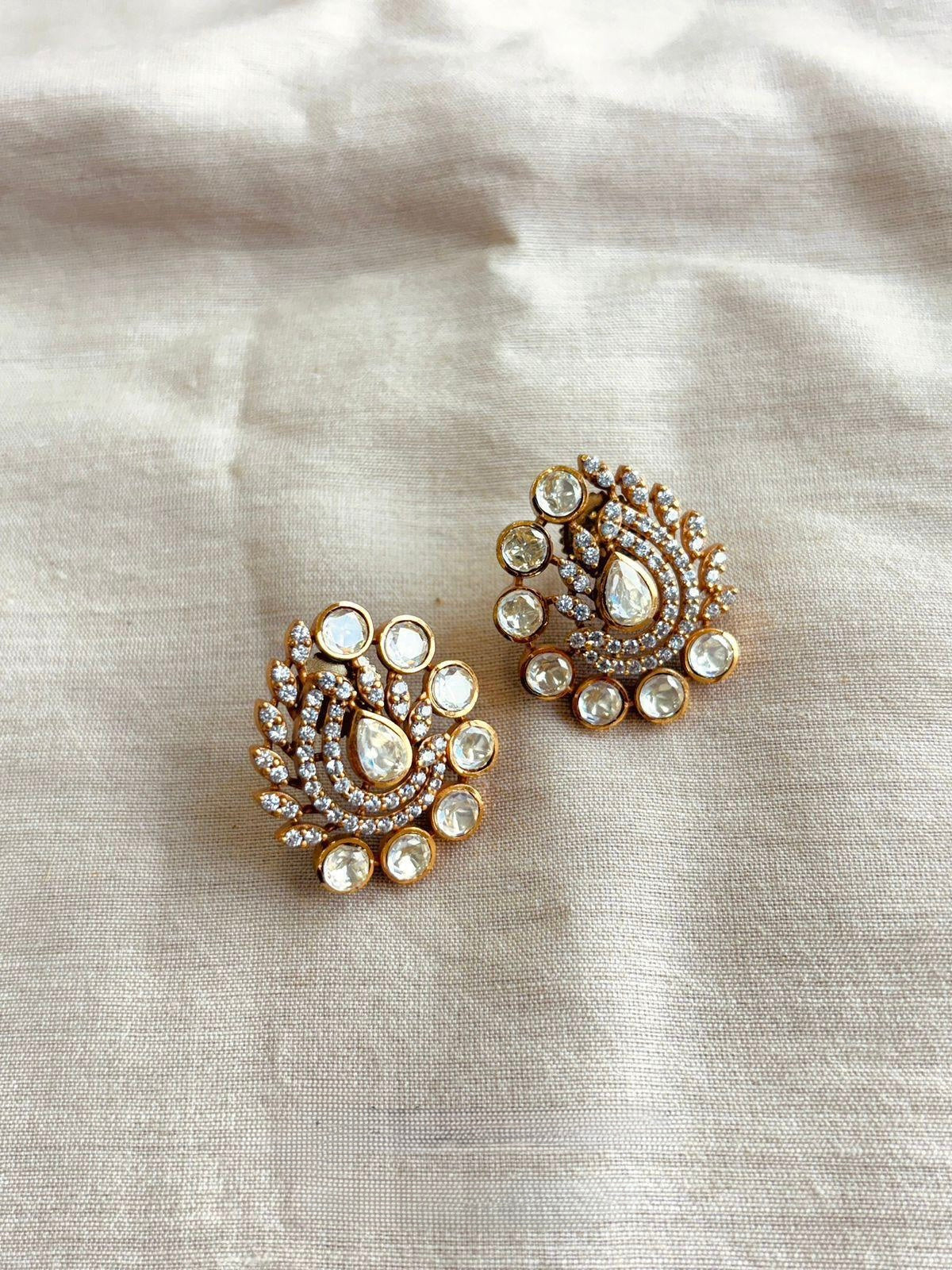 Pilki Stud Earrings