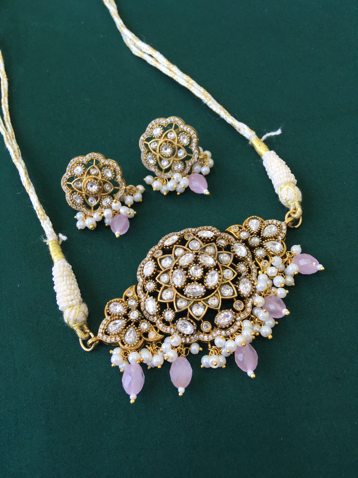 Prachi Choker Set