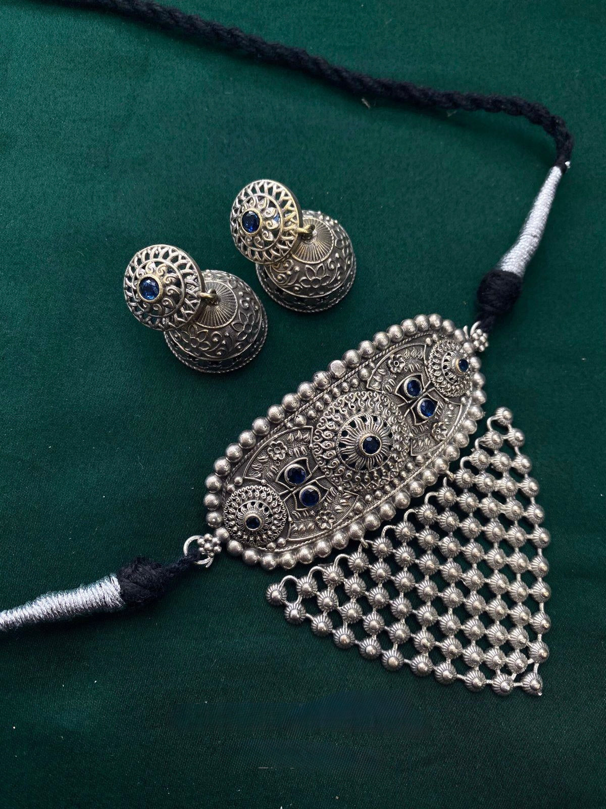 Silver Oxidized finish necklace set