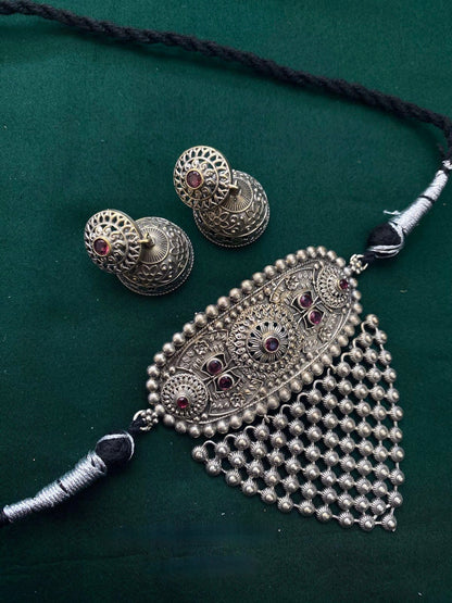 Silver Oxidized finish necklace set