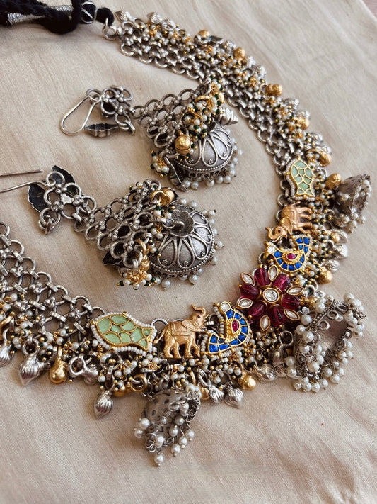 Arohi Necklace Set