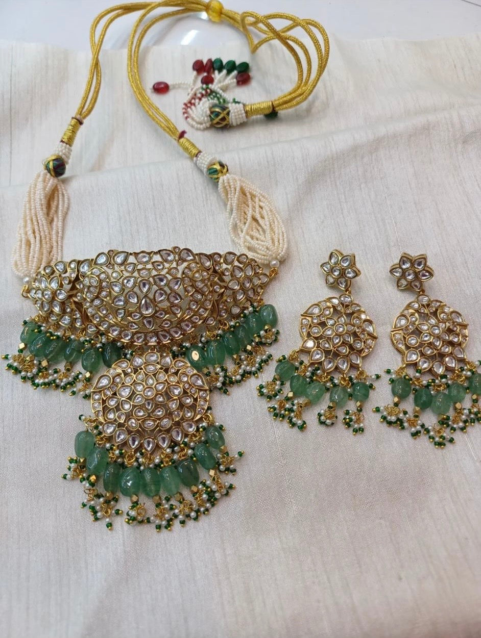 Jaya Necklace Set