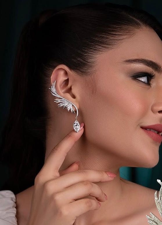 Jacqueline Ear Crawling Earrings