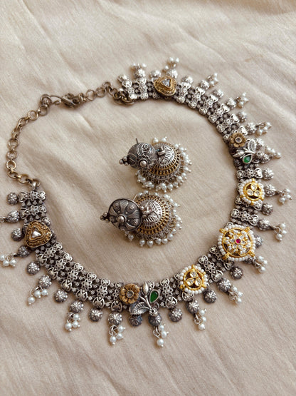 Anokhi Necklace Set