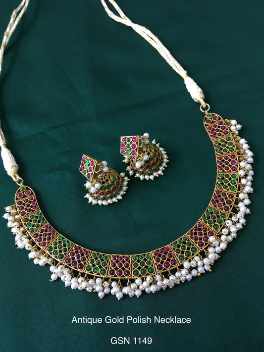 Bindu Necklace Set