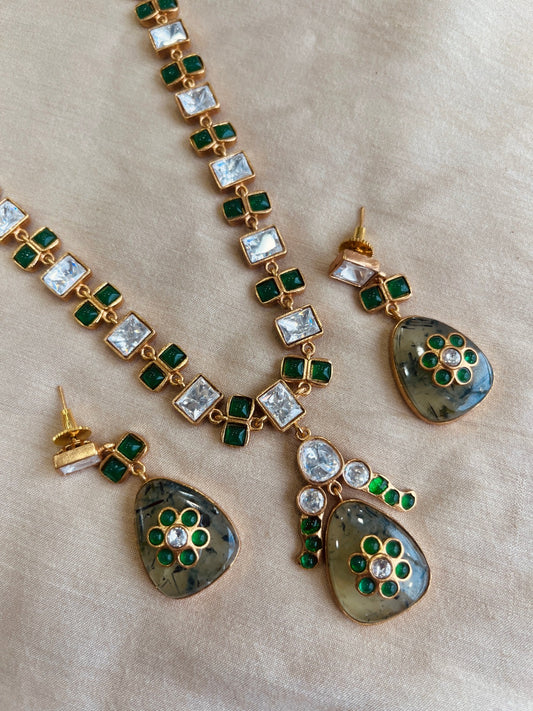 Preksha Necklace Set