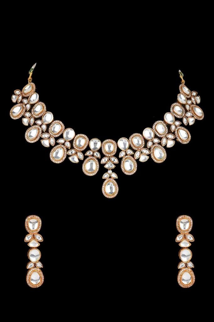 Esha Necklace Set