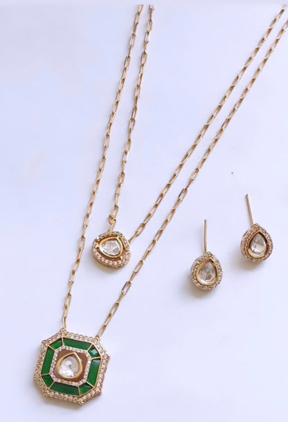 Nyra Layered Necklace Set