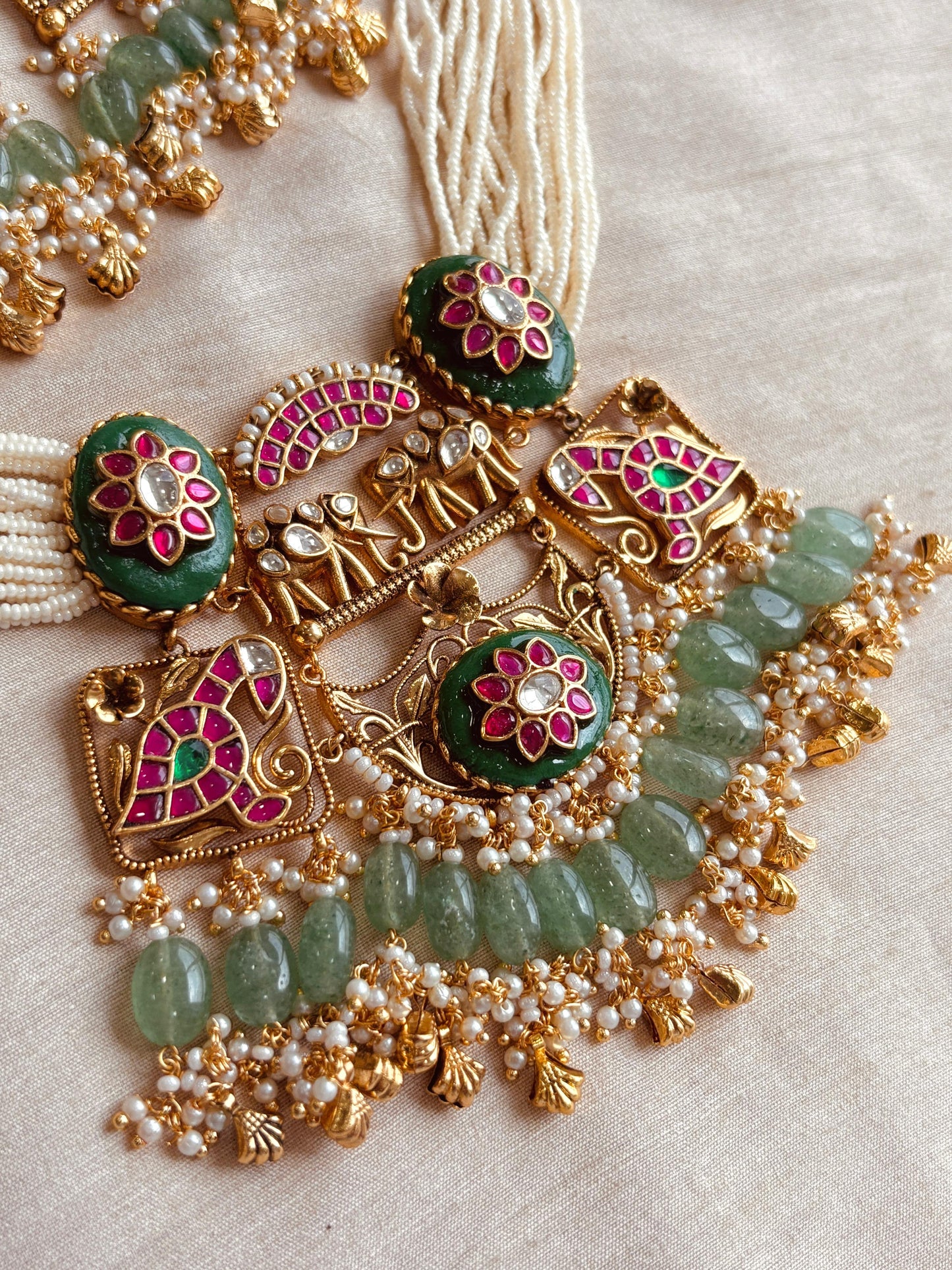 Saumya Necklace Set