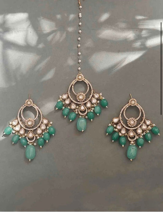 Divya Earrings and Tika Set