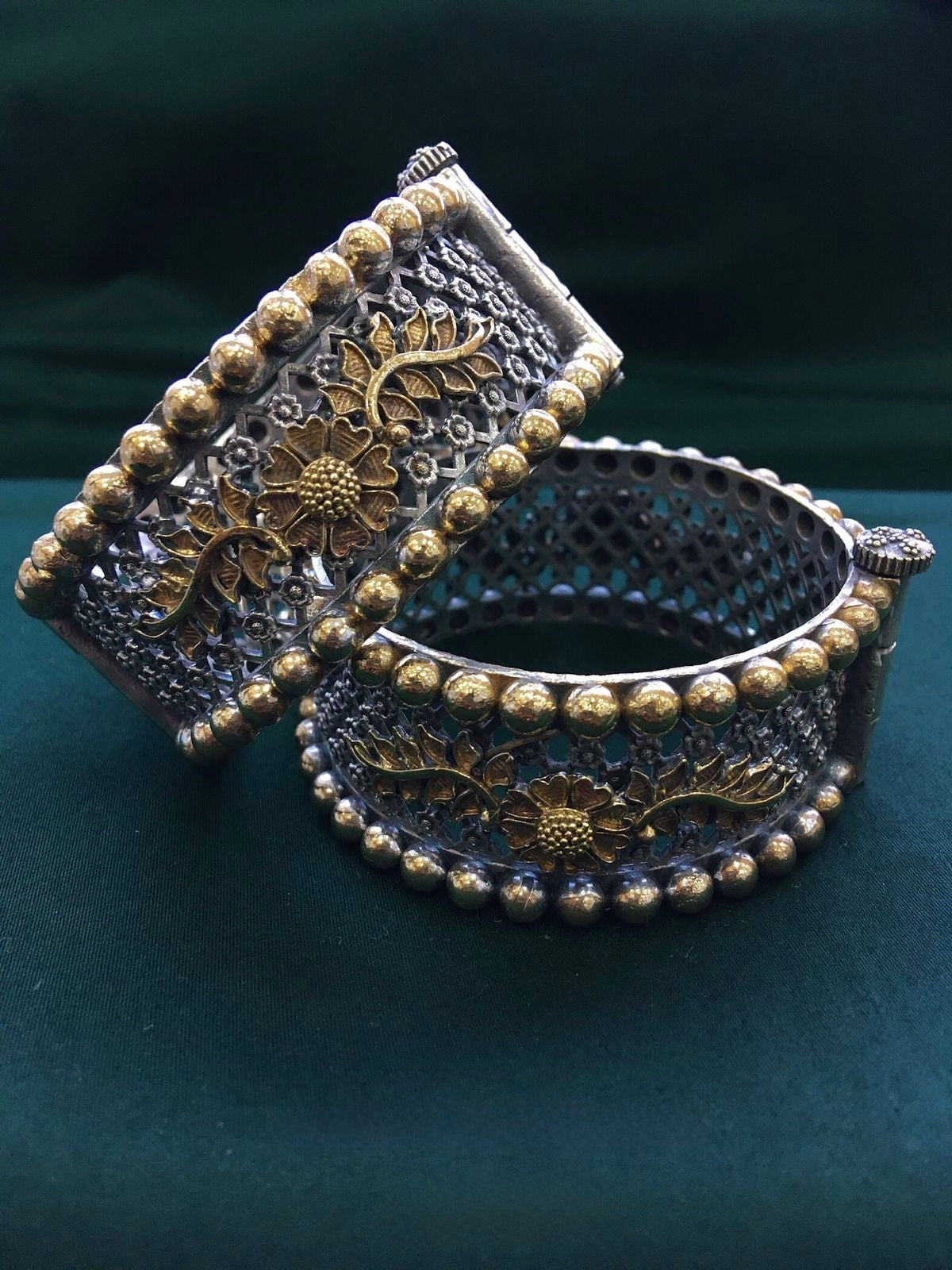 Dhara Openable Bangles