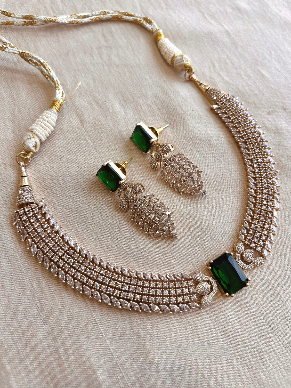Lauren Necklace Set
