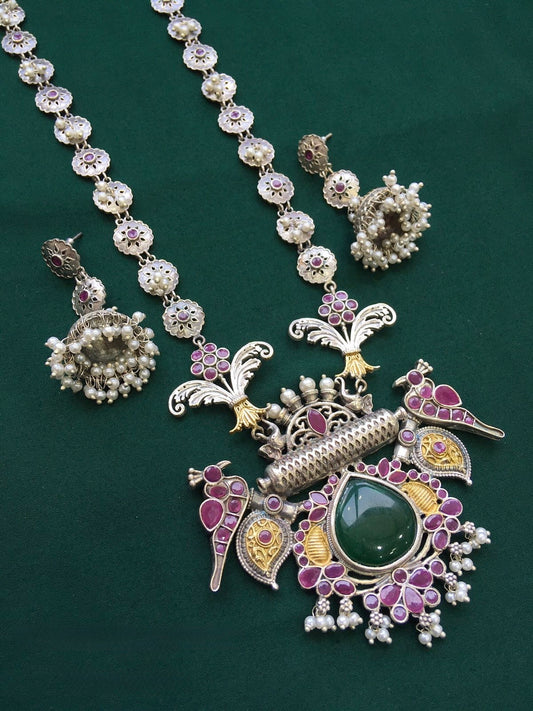 Mruga Necklace Set