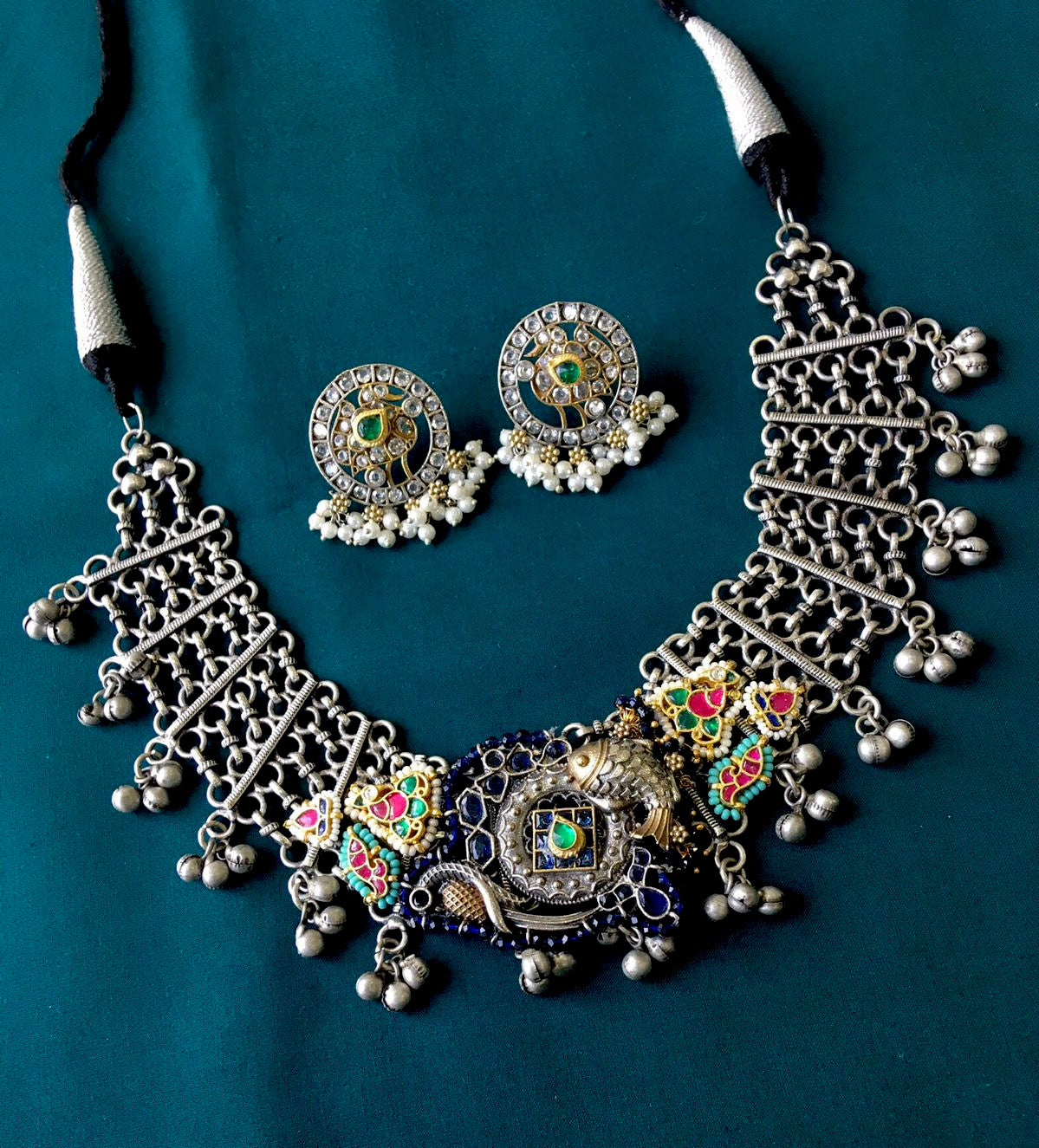 Nagma Necklace Set