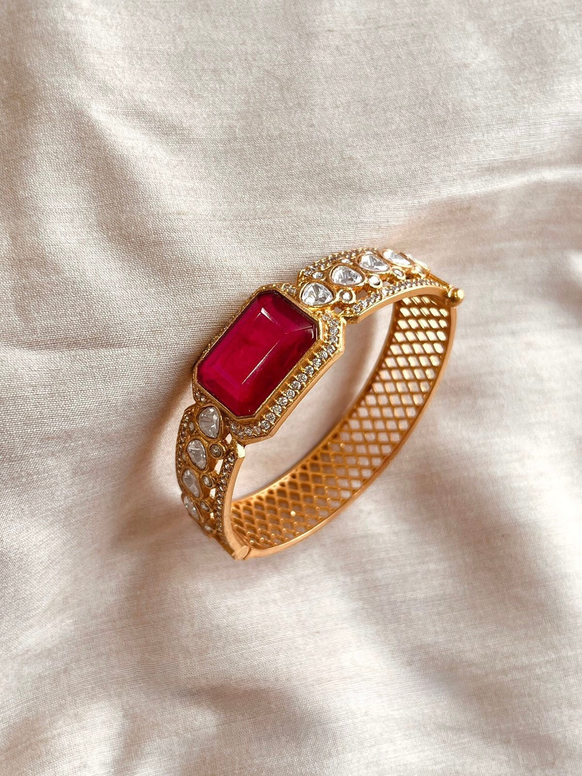 Madhu Bracelet