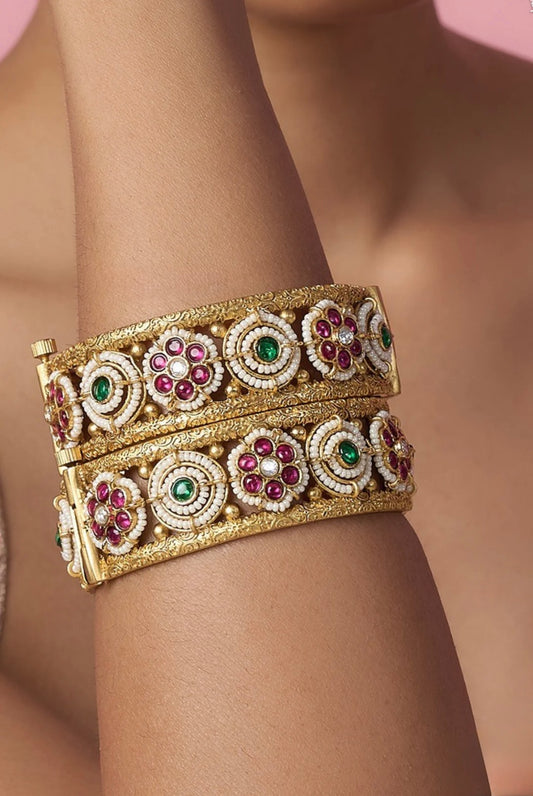 Esha Bangles