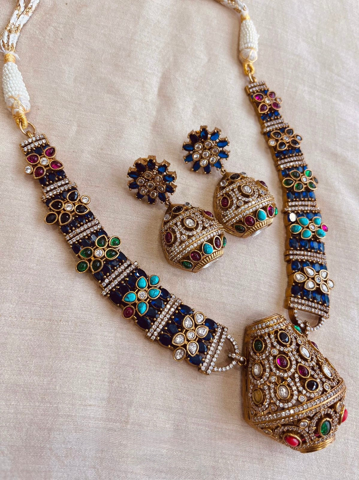 Shagun Necklace Set
