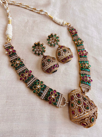 Shagun Necklace Set