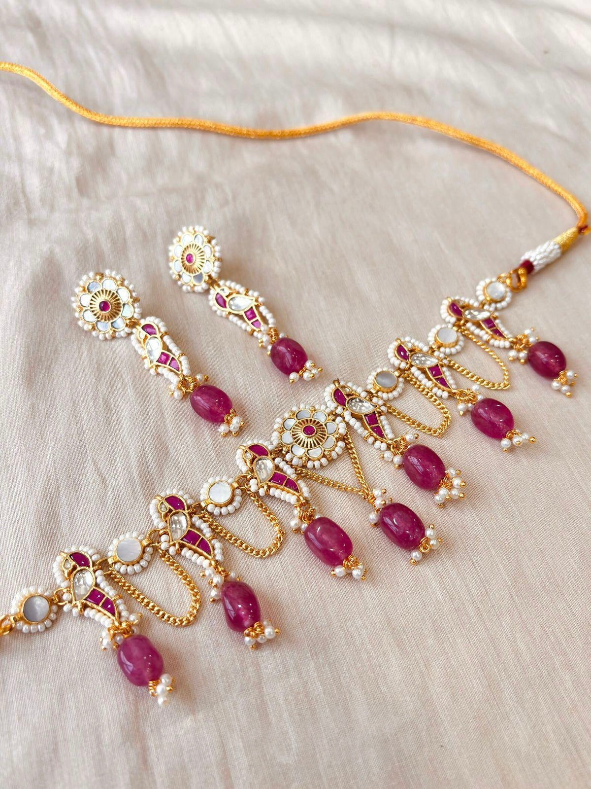 Pari Choker Set