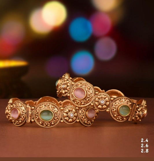 Ruhi Bangles